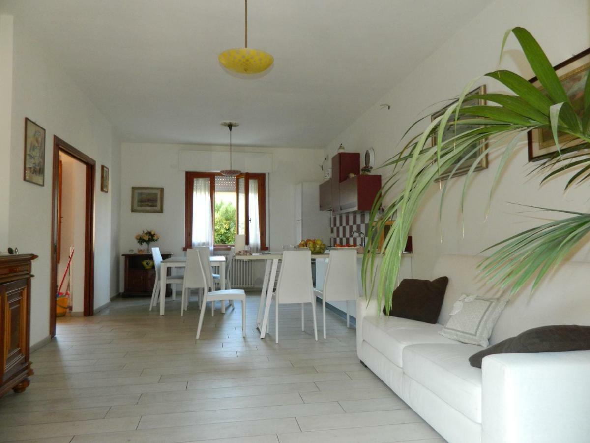 Villa Ester Camaiore Exterior photo